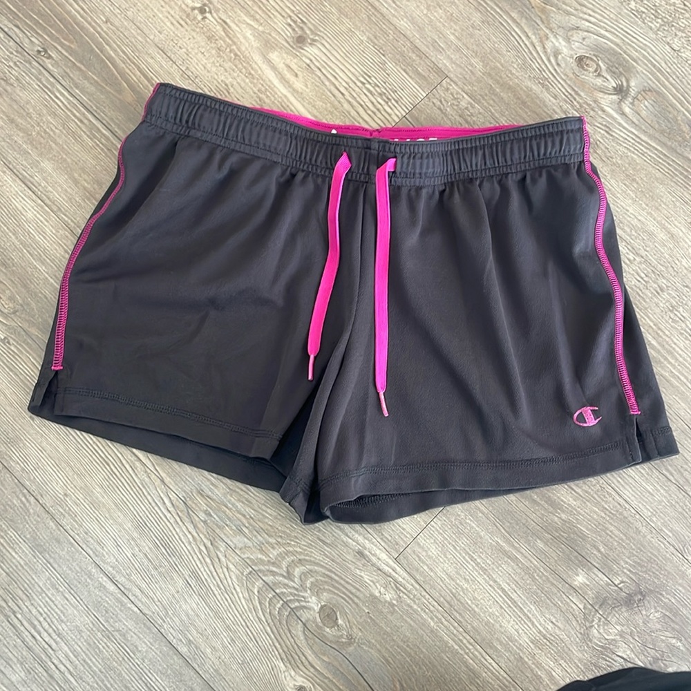 Women’s Champion Shorts. Small. Black.